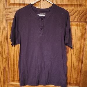 Sonoma Men's Dark Blue Short Sleeve Henley Size M.